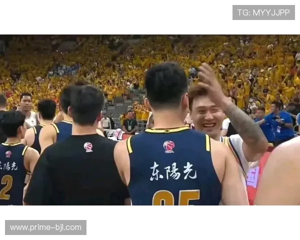 毫无廉耻？大比分输球还笑嘻嘻，北京球迷不满赵睿！